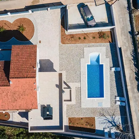 5 Bedroom In بيت للعطل