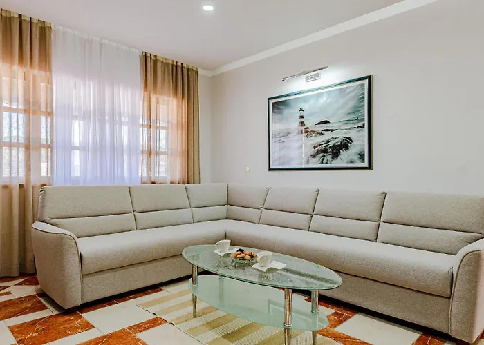 Hébergement de vacances 5 Bedroom In Vela Luka